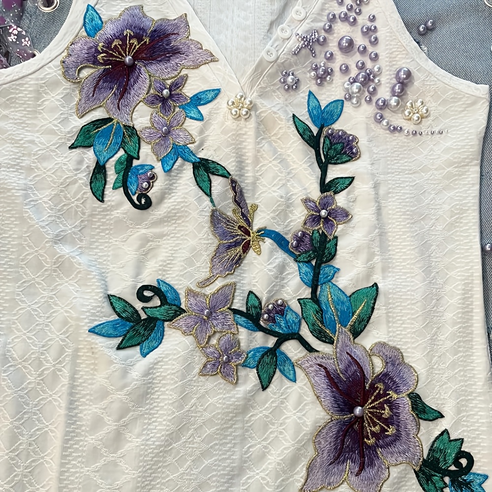 Floral Embroidered Appliques with Golden Edges